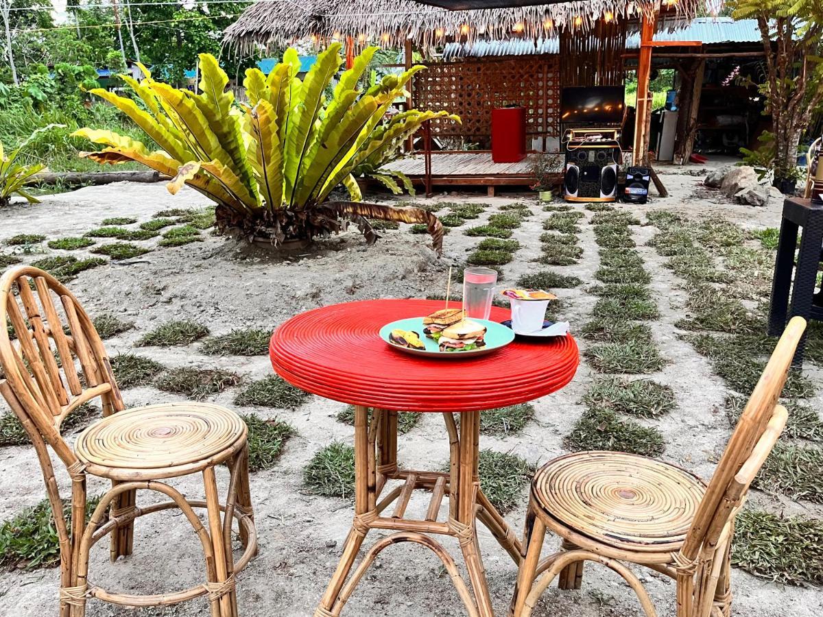 Lacasaaitor Puerto Princesa Екстериор снимка
